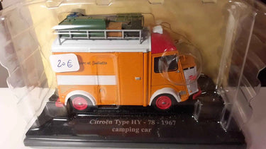 Voitures Miniatures Citroën type HY-78 orange et rouge de 1967 camping car - Bernard Miniatures