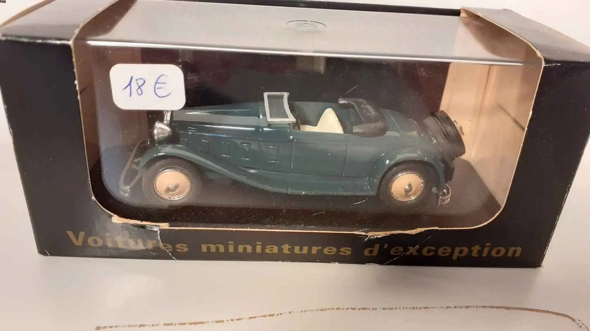Voitures Miniatures Delage D8 cabriolet verte foncée - Bernard Miniatures