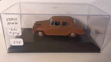 Voitures Miniatures Simca Aronde SORTIE DE GRANGE - Bernard Miniatures